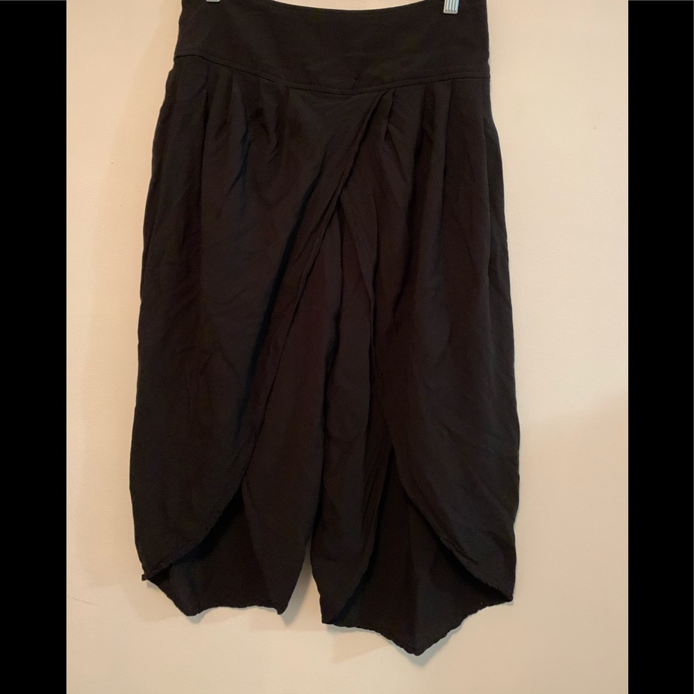 Black pants skirt, preowned